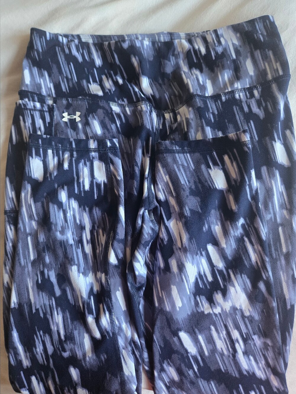 Under Armour Girls' Black & Gray Printed Leggings